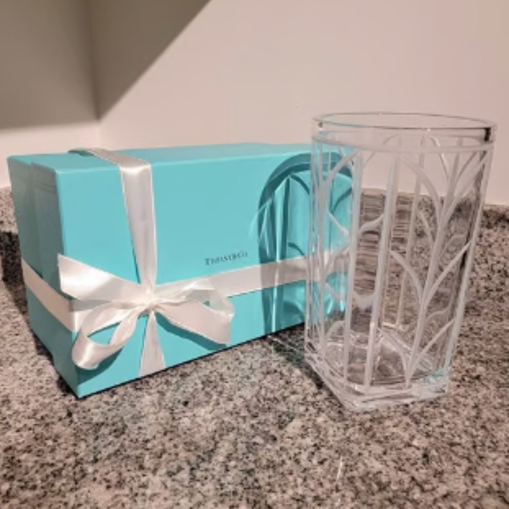 Tiffany & Co. Crystal Wheat Leaf Vase (unused in original packaging)
